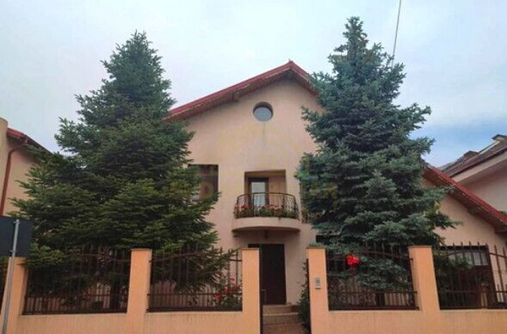 Vila individuala 5 camere  P+1 -teren 500mp intrare Popesti anunturi imobiliare Bucuresti