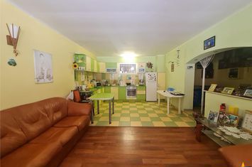 Casă - 14 camere de vanzare EXTERIOR EST - Brasov anunturi imobiliare Brasov