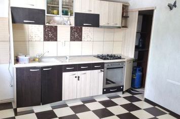 Casă - 3 camere de vanzare BRADU - Arges anunturi imobiliare Arges