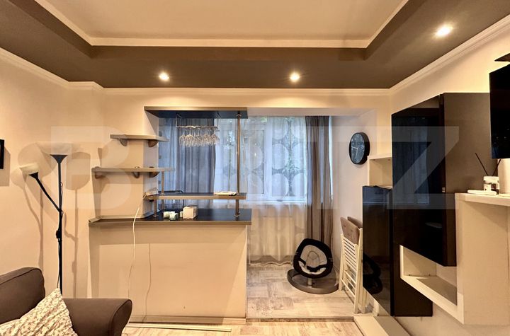 Apartament 2 camere de vanzare MIHAI BRAVU - Prahova anunturi imobiliare Prahova