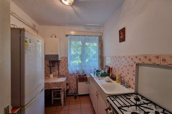 Apartament 2 camere de vanzare CENTRAL - Bacau anunturi imobiliare Bacau