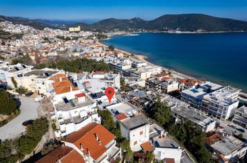 Apartament 55 mp, 2 dorm., vedere la mare, Nea Peramos anunturi imobiliare Grecia