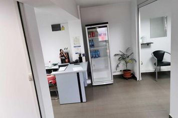 Spatiu Comercial Practic | 40 MP | Unirii anunturi imobiliare Bucuresti