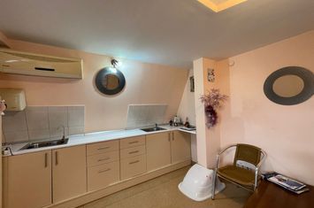 Spațiu comercial de inchiriat CALEA DUMBRAVII - Sibiu anunturi imobiliare Sibiu