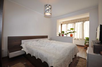 Apartament 3 camere de inchiriat CENTRUL CIVIC - Brasov anunturi imobiliare Brasov