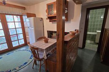 Apartament 2 camere de inchiriat VEST - Suceava anunturi imobiliare Suceava