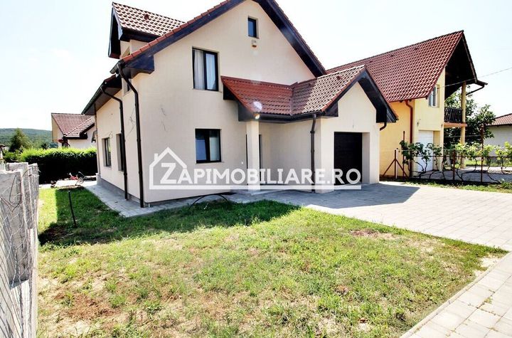 Casa 4 camere,3 bai,1 pivnită,170 mp,517mp teren,0% comision anunturi imobiliare Mures