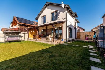 Casă 4 camere 2024 – Cartier Via Carmina, Vladimirescu - COMISION 0 anunturi imobiliare Arad