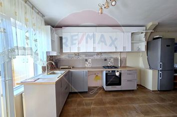 Apartament cu 3 camere de vânzare, parcare– Șesul de Sus, Florești anunturi imobiliare Cluj