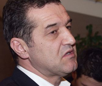 Tranzactiile imobiliare facute de Becali si fratii Negoita, in vizorul Fiscului