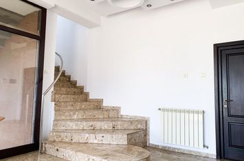 Birou de inchiriat IASI - Iasi anunturi imobiliare Iasi