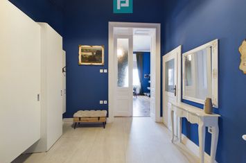 Apartament ultracentral cu 3 camere anunturi imobiliare Arad