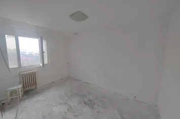 Garsoniera ieftina cu vedere la parc anunturi imobiliare Bucuresti