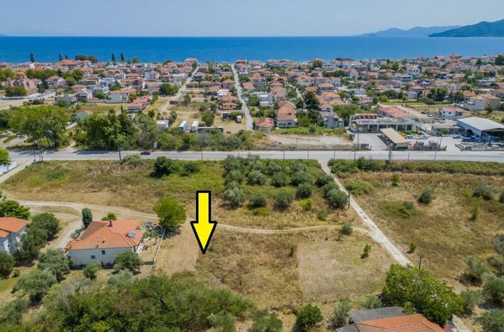 Teren construibil 967 mp în Nea Vrasna anunturi imobiliare Grecia