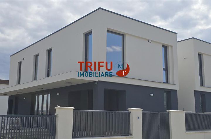 Vilă - 4 camere de vanzare CENTRAL - Alba anunturi imobiliare Alba