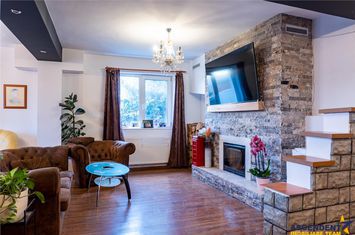 Vilă - 6 camere de vanzare EXTERIOR EST - Brasov anunturi imobiliare Brasov