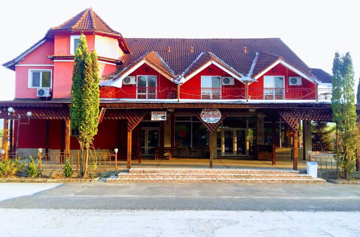 Motel Paradis-un paradis pentru investitori! anunturi imobiliare Arad