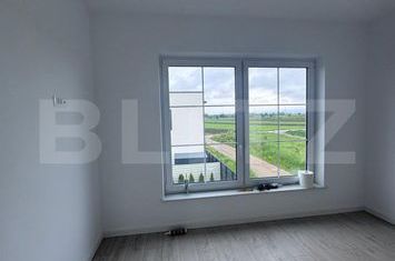 Vilă - 4 camere de vanzare RADAUTI - Suceava anunturi imobiliare Suceava