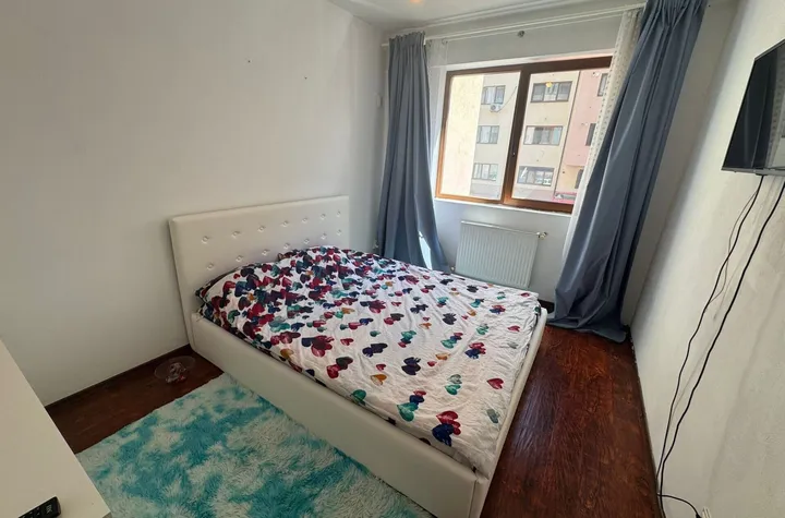 Cartierul Latin 3 camere P/4 Centrala 78mp anunturi imobiliare Bucuresti