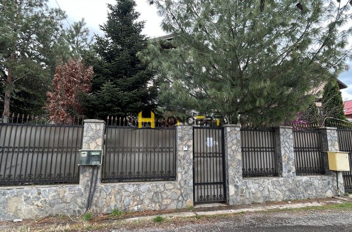 Vila individuala 5 camere langa Padure anunturi imobiliare Bucuresti