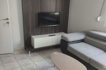 Garsonieră mobilată 38 mp, mezanin — centru Drama anunturi imobiliare Grecia