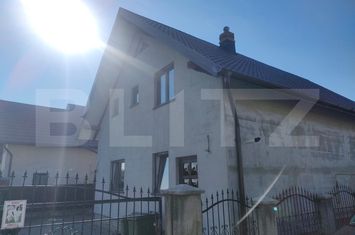 Vilă - 6 camere de vanzare RADAUTI - Suceava anunturi imobiliare Suceava