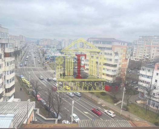 Apartament 4 camere Pacurari, 80 mp