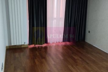 Vanzare apartament de 3 camere in zona Nerva Traian-Unirii anunturi imobiliare Bucuresti