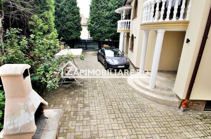 Apartament 3 camere,80mp, cartier 7 Noiembrie,1 parcare anunturi imobiliare Mures