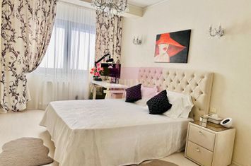 Apartament 3 camere de vanzare anunturi imobiliare Bucuresti