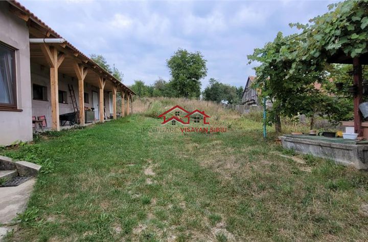 Casă - 7 camere de vanzare CENTRAL - Sibiu anunturi imobiliare Sibiu