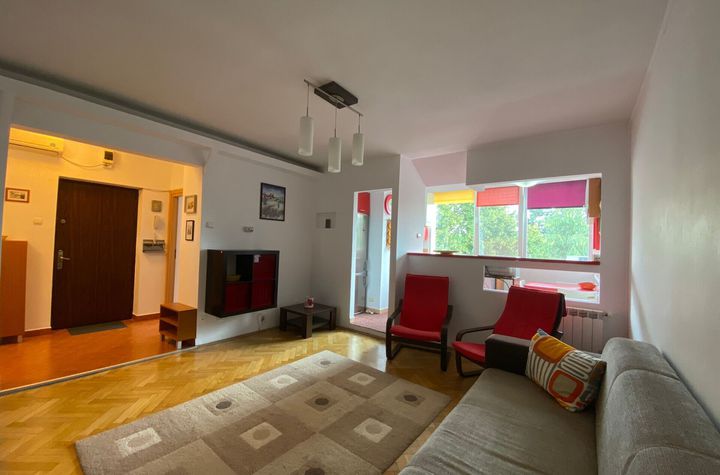 Apartament 3 camere de vanzare PLOPILOR - Cluj anunturi imobiliare Cluj