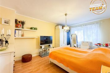 Apartament 2 camere de vanzare SEMICENTRAL - Covasna anunturi imobiliare Covasna