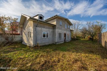 SNAGOV - CENTRAL, CASA 144 MP, LOT 1000 MP! anunturi imobiliare Bucuresti