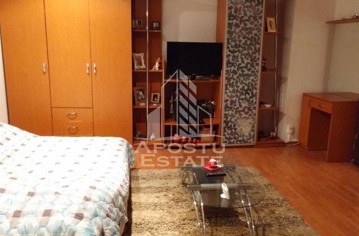 Apartament 1 camera mobilat si utilat complet. anunturi imobiliare Arad