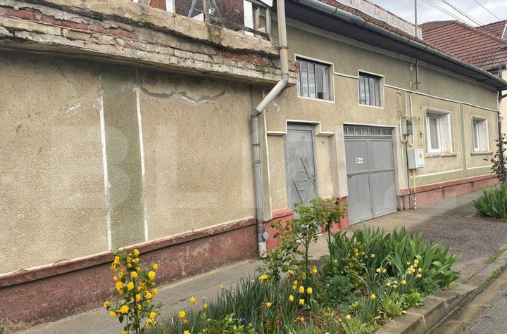 Casă - 3 camere de vanzare ORADEA - Bihor anunturi imobiliare Bihor