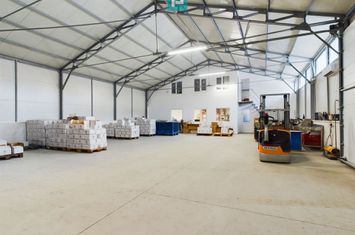 Hală de producție cu spații de birouri anunturi imobiliare Timis