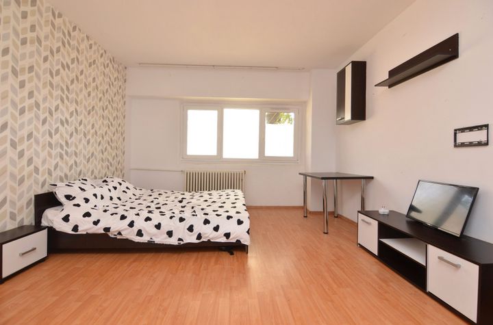 Garsonieră de inchiriat VITAN - Bucuresti anunturi imobiliare Bucuresti