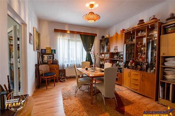 Casă - 4 camere de vanzare CENTRAL - Covasna anunturi imobiliare Covasna