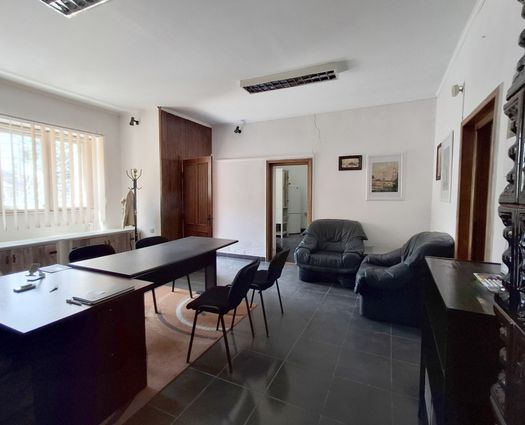 Apartament 6 camere Oradea, 124 mp