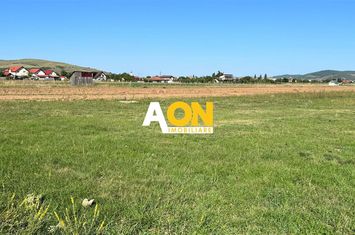 Teren intravilan cu toate utilitatile, zona Arex, 450mp anunturi imobiliare Alba