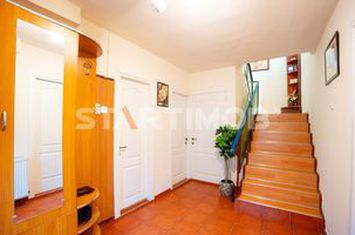 Casa de vanzare in Feldioara, Brasov anunturi imobiliare Brasov