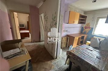 Garsonieră de vanzare COMPLEX STUDENTESC - Timis anunturi imobiliare Timis
