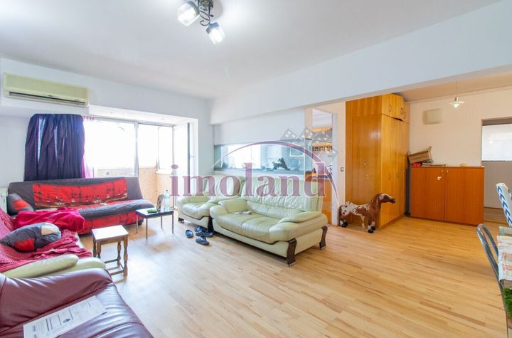 Apartament 3 camere de vanzare IANCULUI - Bucuresti anunturi imobiliare Bucuresti