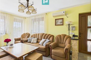 Casă cochetă în Sânleani - Cartierul Florilor anunturi imobiliare Arad