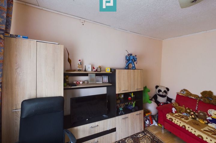Casă de cărămidă cu teren de 676 mp in Grădiște anunturi imobiliare Arad