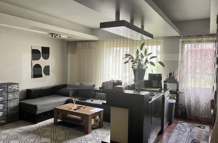 Apartament 3 camere de vanzare CLUJ-NAPOCA - Cluj anunturi imobiliare Cluj