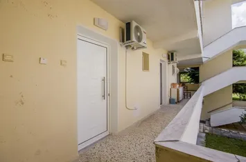 Studio renovat 26 mp, 190 m de mare — Asprovalta anunturi imobiliare Grecia