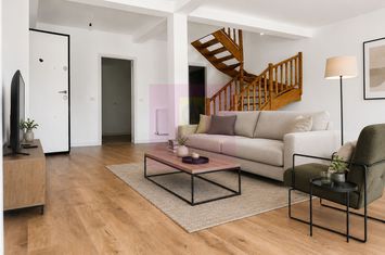 Casă tip duplex, 4 camere, curte mare, Mogoșoaia anunturi imobiliare Bucuresti
