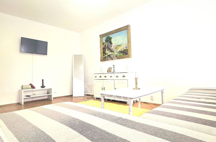 Apartament 2 camere Zona Miorita anunturi imobiliare Arad